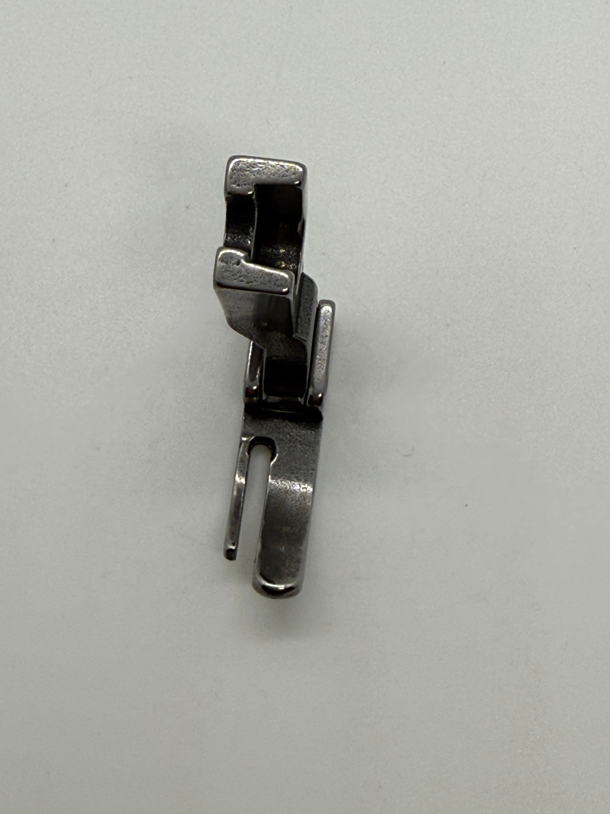Hinged Feet <Narrow> - Industrial Sewing Machine Part P360