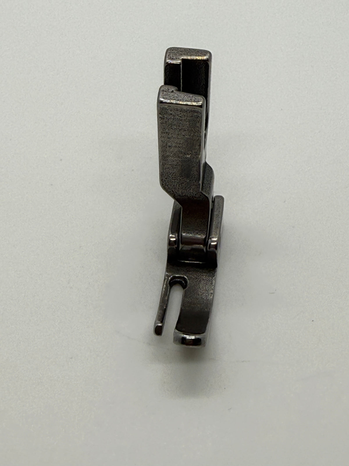 Hinged Feet <Narrow> - Industrial Sewing Machine Part P360