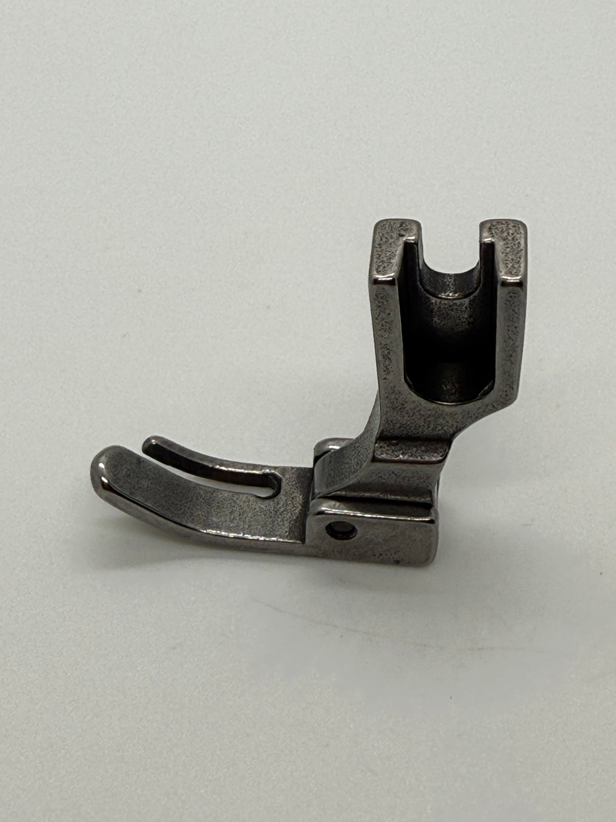 Hinged Feet <Narrow> - Industrial Sewing Machine Part P360