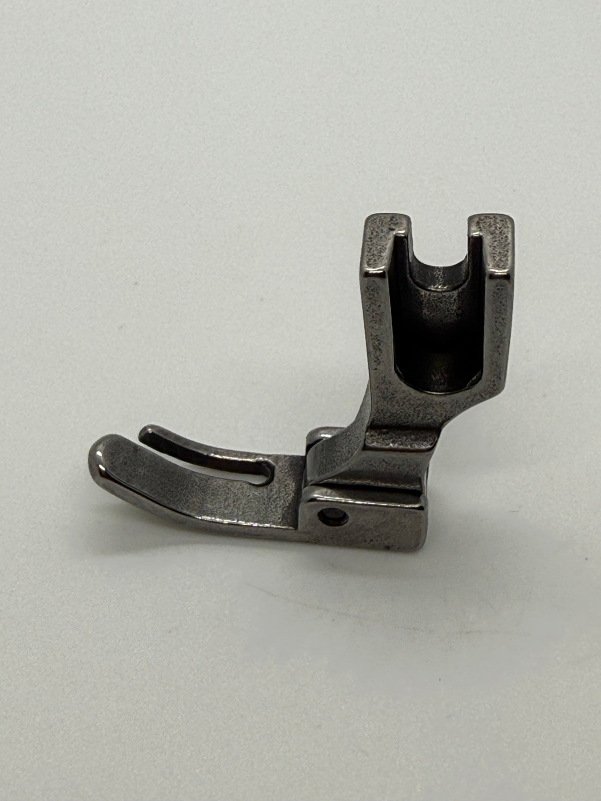 Hinged Feet <Narrow> - Industrial Sewing Machine Part P360