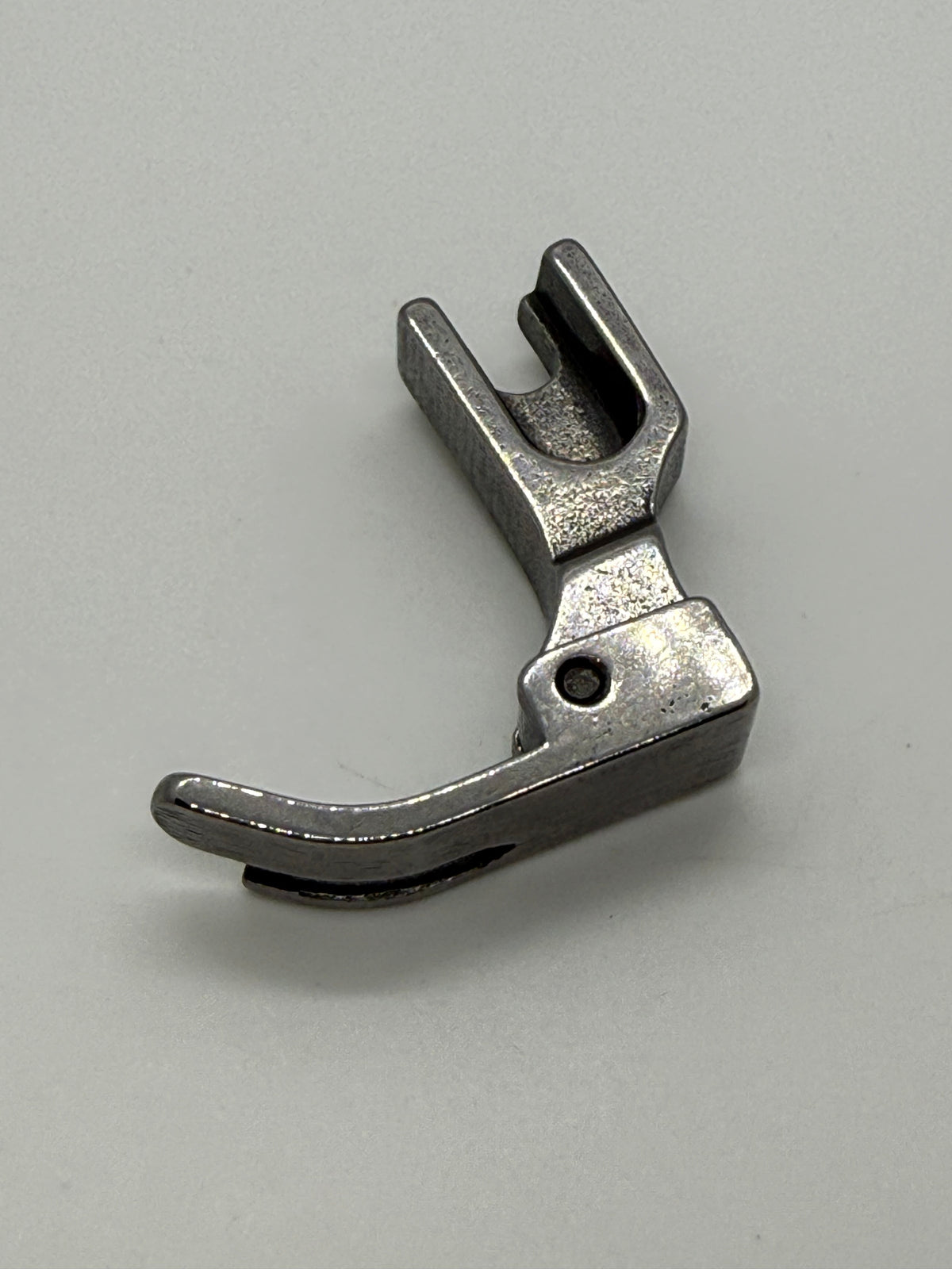 Hinged Feet <Narrow> - Industrial Sewing Machine Part P360