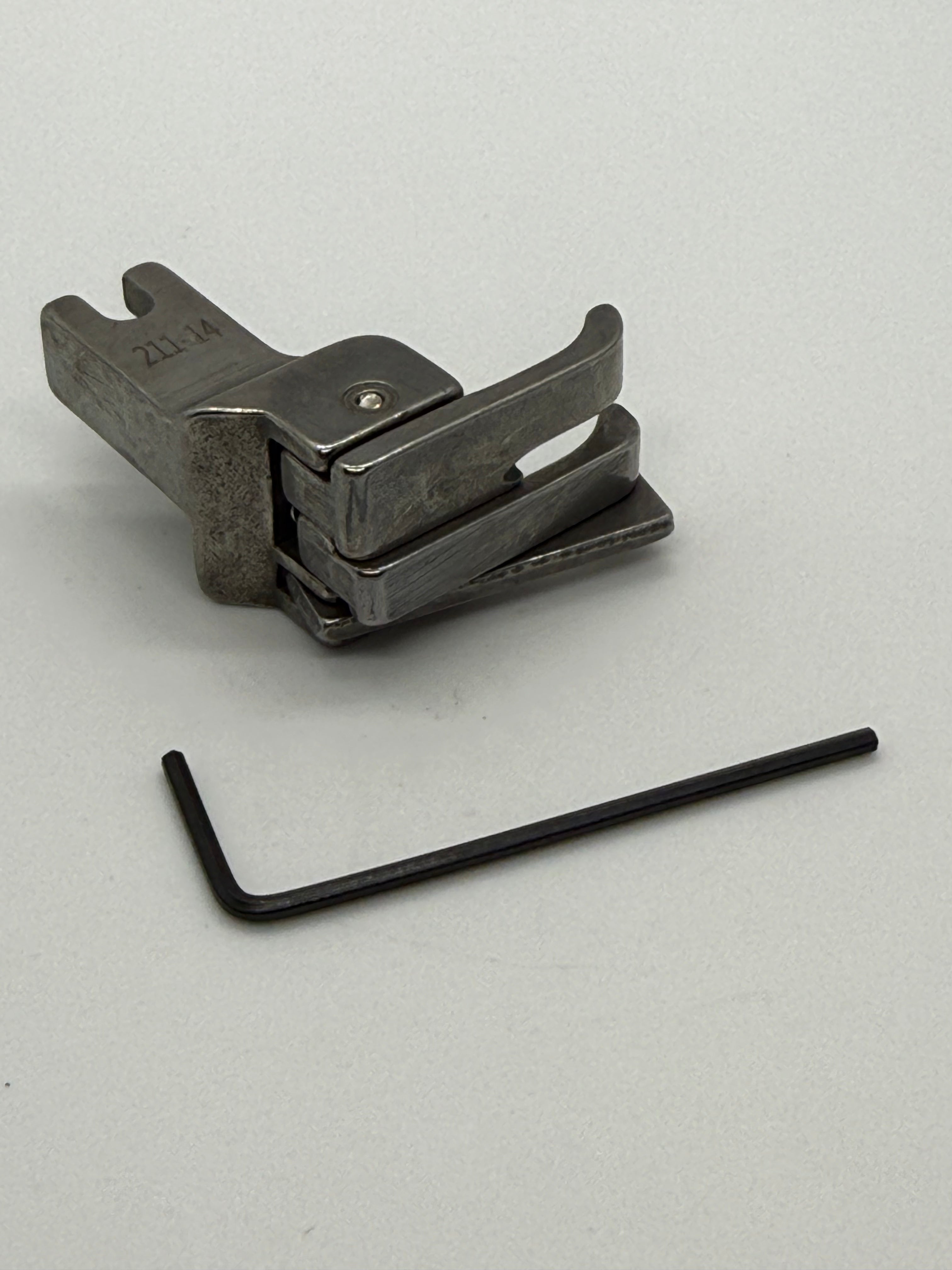 Presser Foot - Industrial Sewing Machine Part 211-14