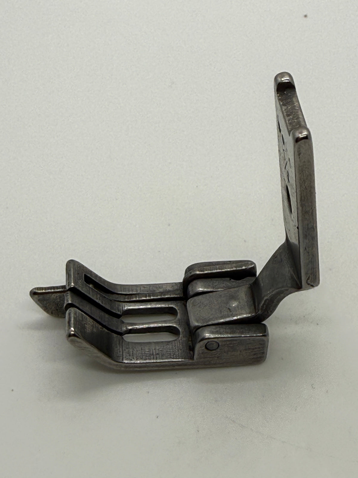 Presser Foot - Industrial Sewing Machine Part S570 1 8*1 16L