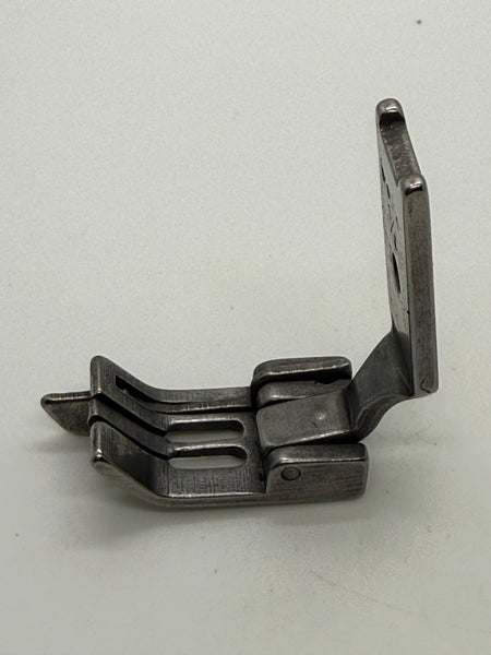 Presser Foot - Industrial Sewing Machine Part S570 1 8*1 16L