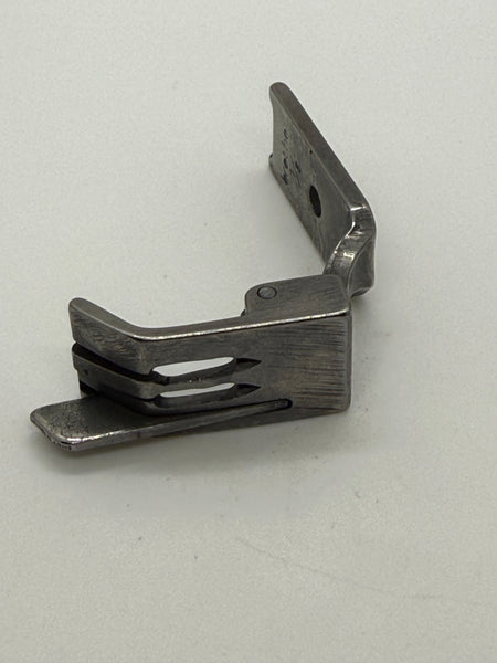 Presser Foot - Industrial Sewing Machine Part S570 1 8*1 16L