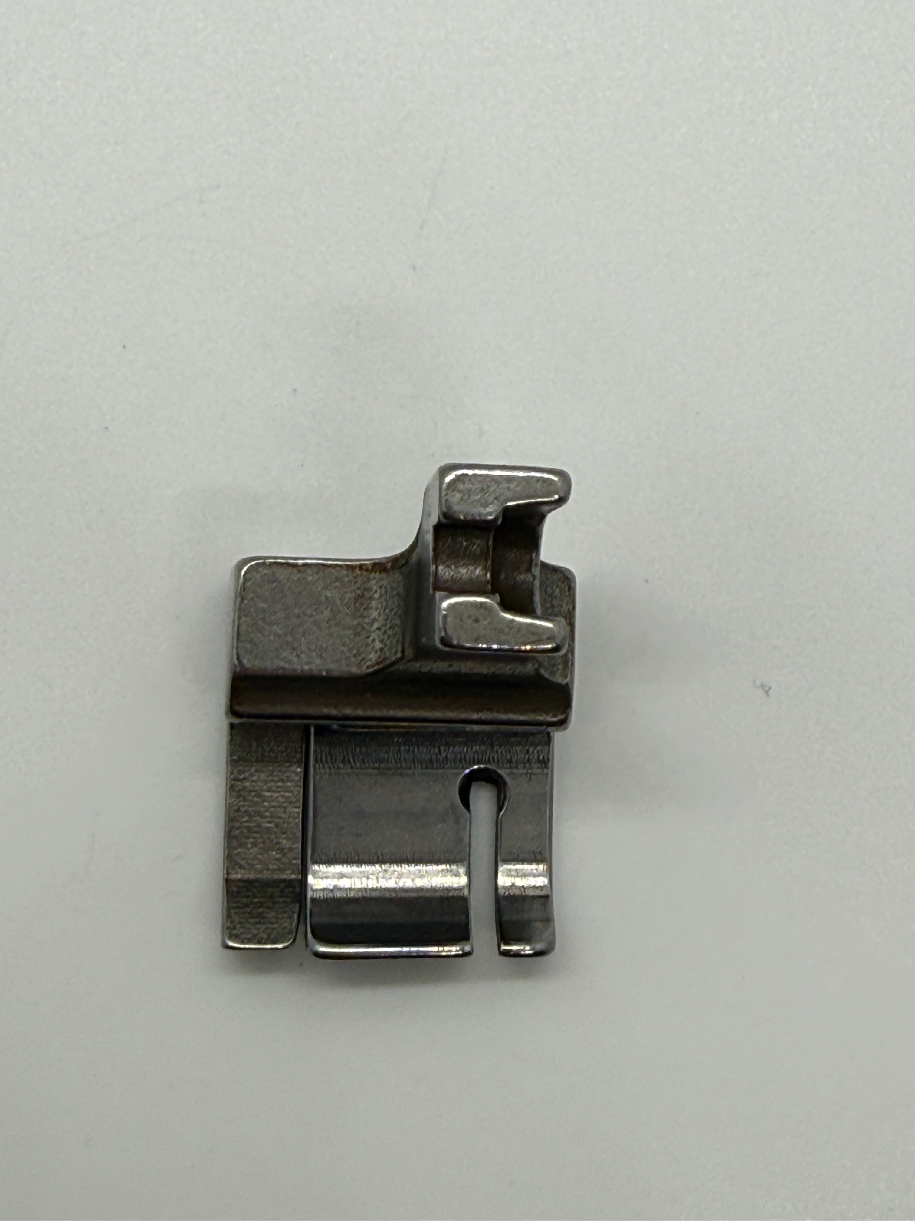 Presser Foot(Good) - Industrial Sewing Machine Part CL1 2E 228L