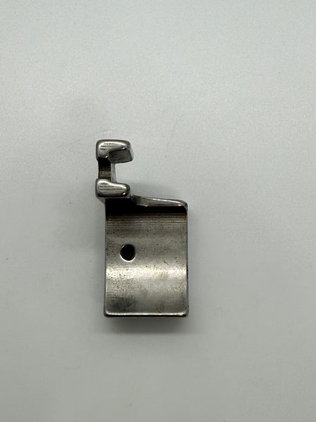 Piping Feet(Right) Good - Industrial Sewing Machine Part 36069R 1 2