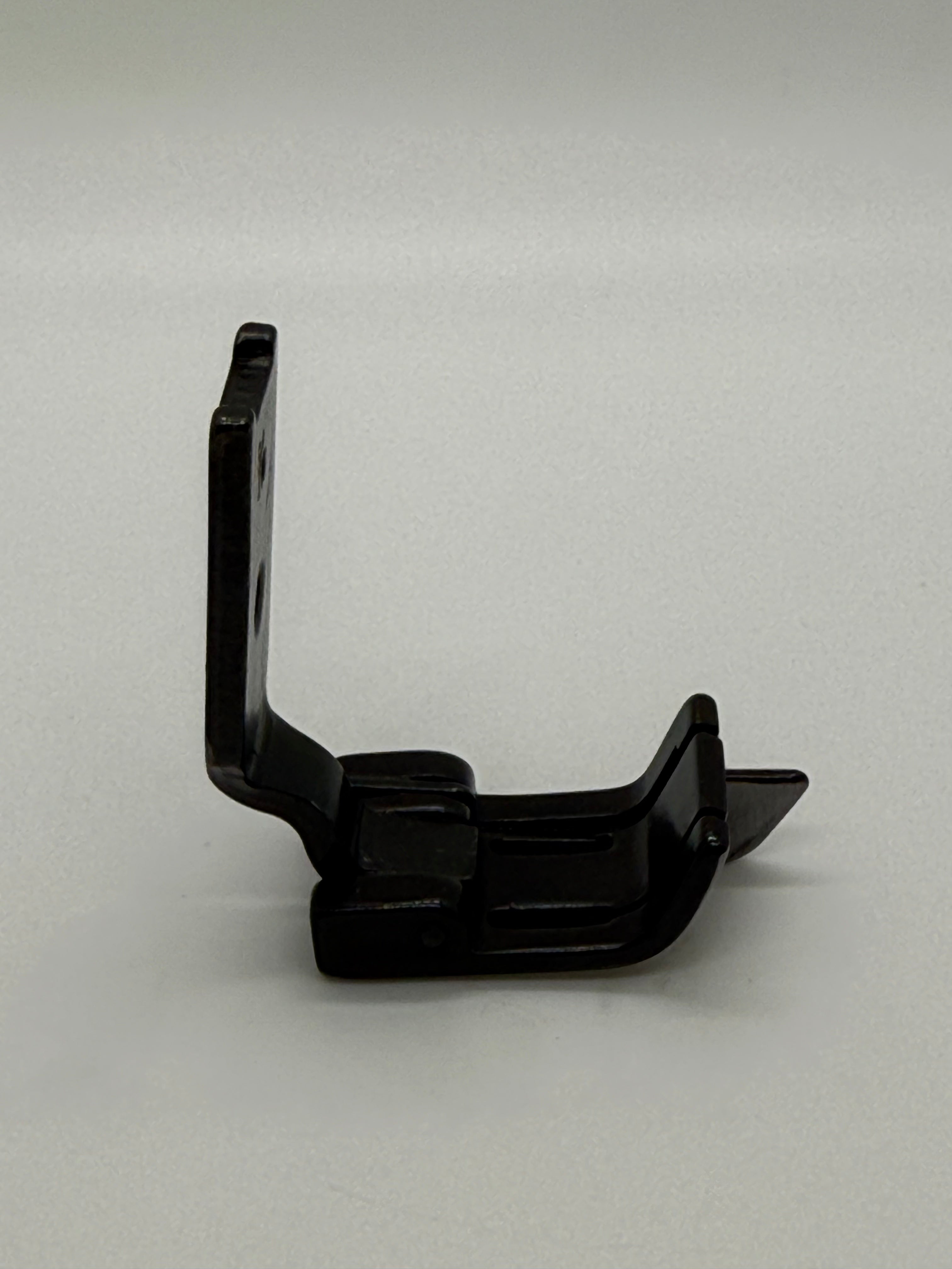 Presser Foot - Industrial Sewing Machine Part S570 5 16*1 32R