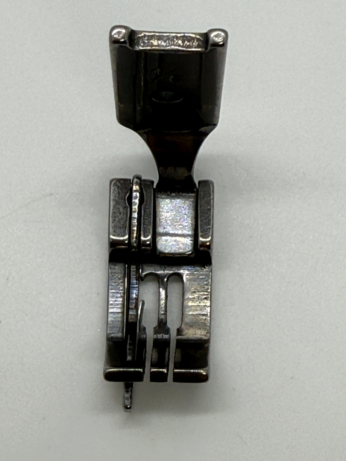 D/N Presser Foot - Industrial Sewing Machine Part S570 1 8*1 32L