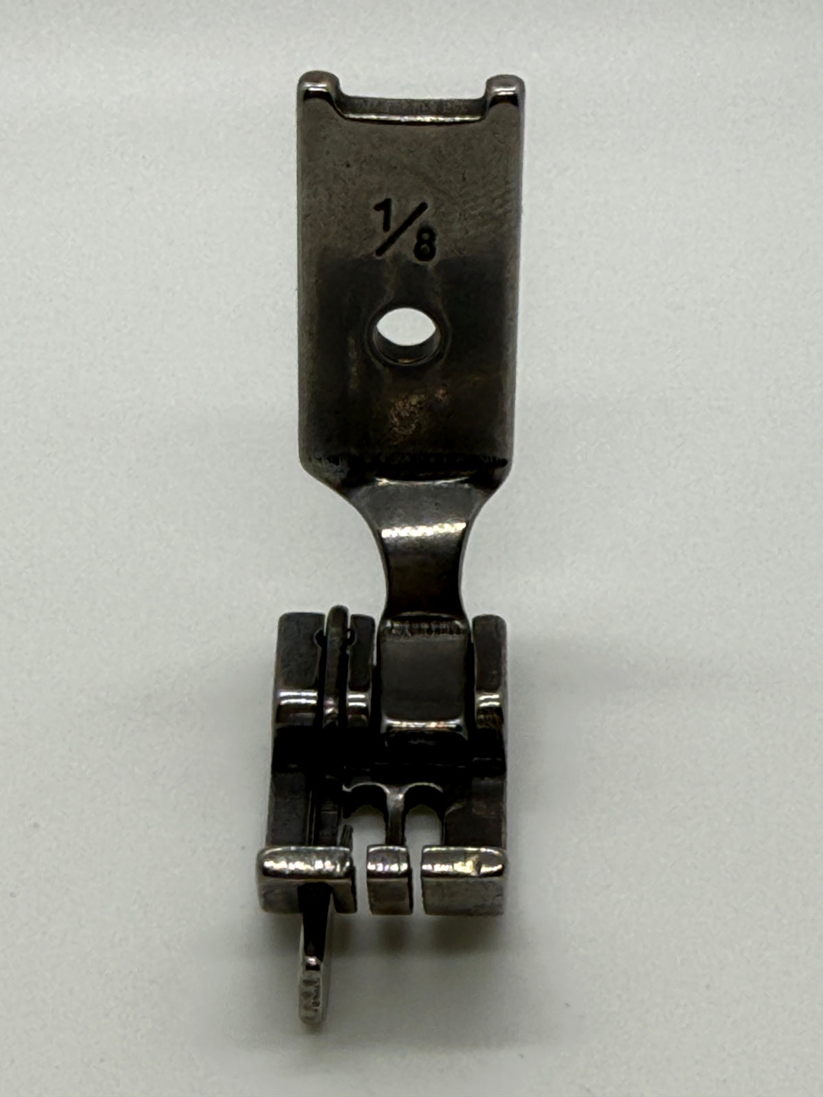 D/N Presser Foot - Industrial Sewing Machine Part S570 1 8*1 32L