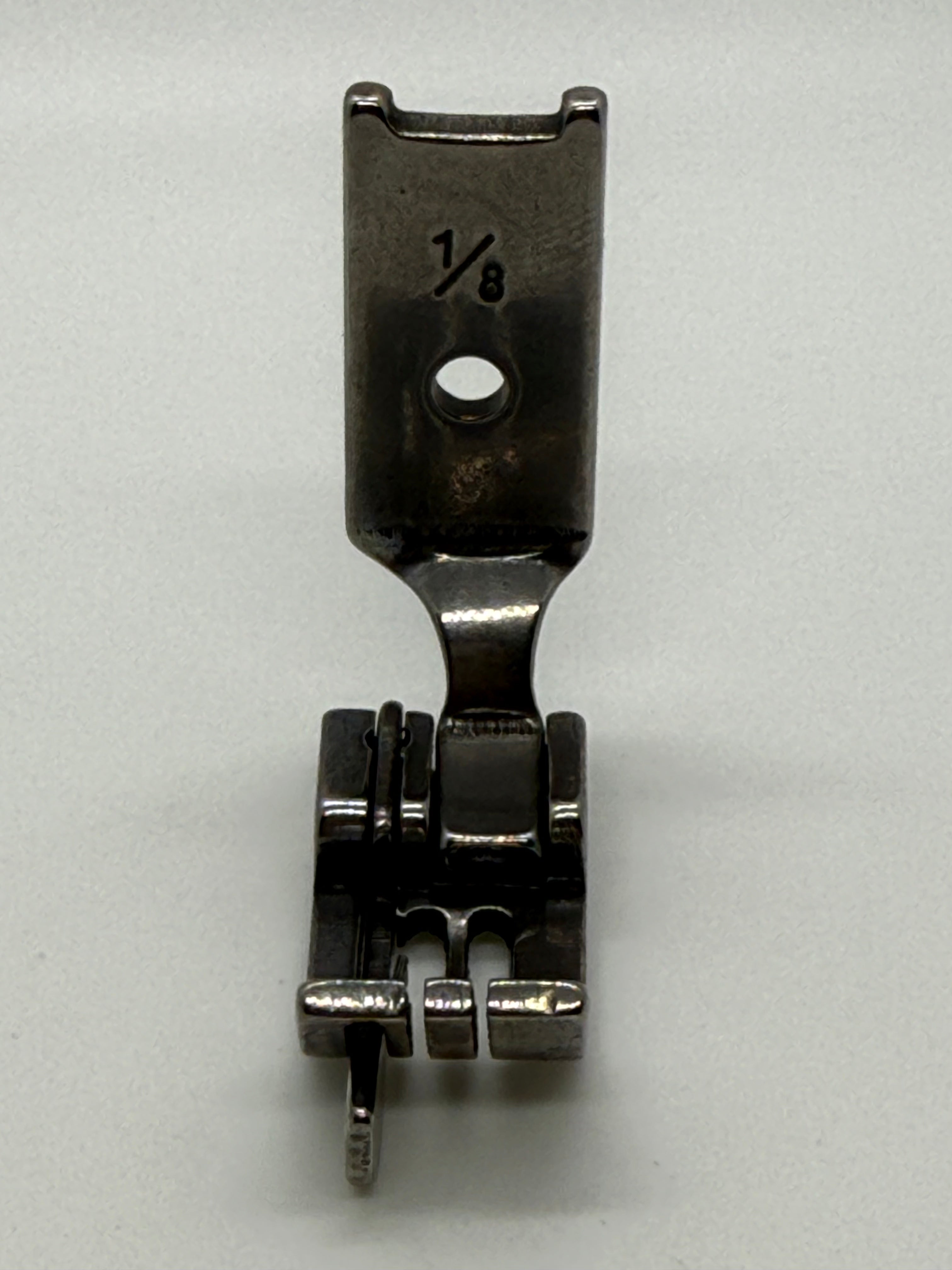 D/N Presser Foot - Industrial Sewing Machine Part S570 1 8*1 32L