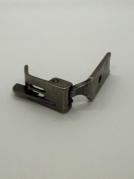 D/N Presser Foot - Industrial Sewing Machine Part S570 1 8*1 32L