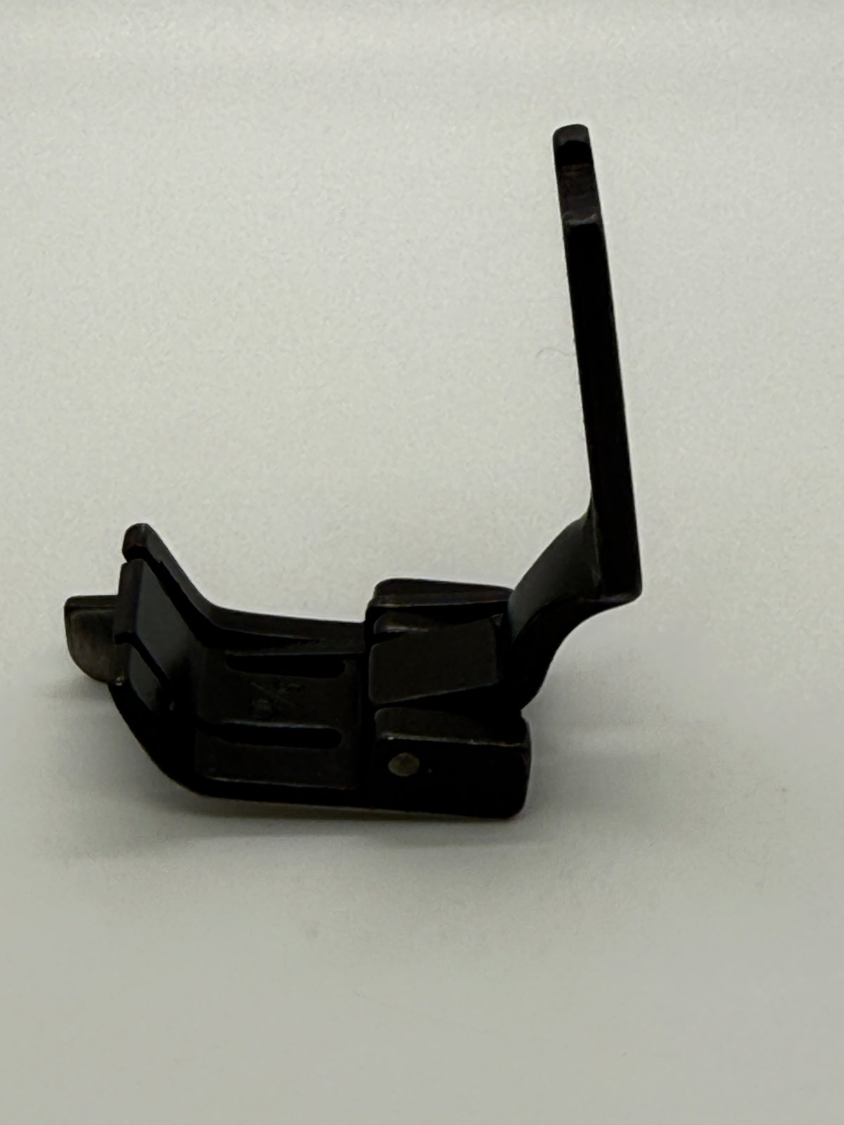 Presser Foot - Industrial Sewing Machine Part S570 5 16*1 32L
