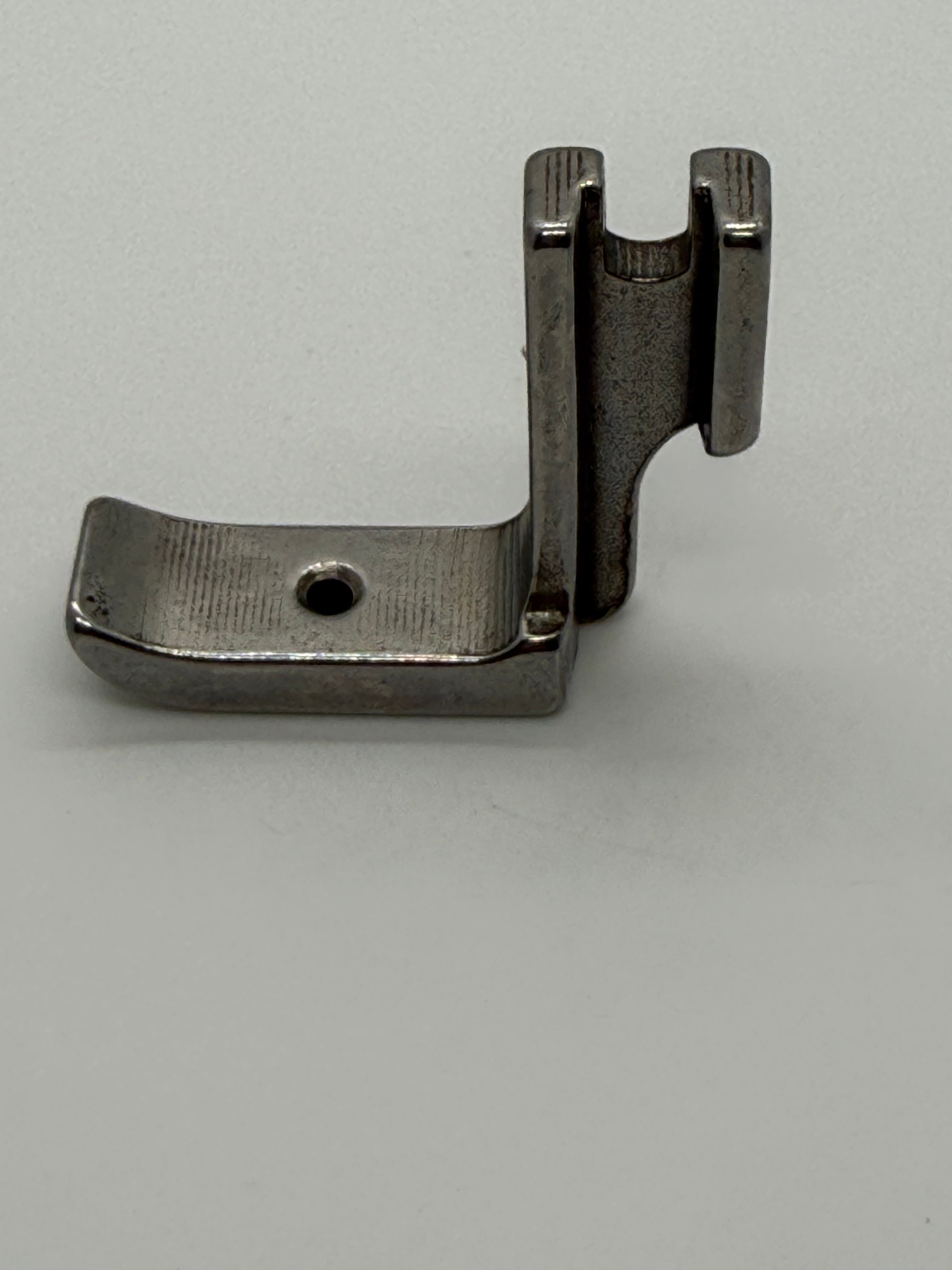 Piping Feet(Left) Good - Industrial Sewing Machine Part 36069L 1 16