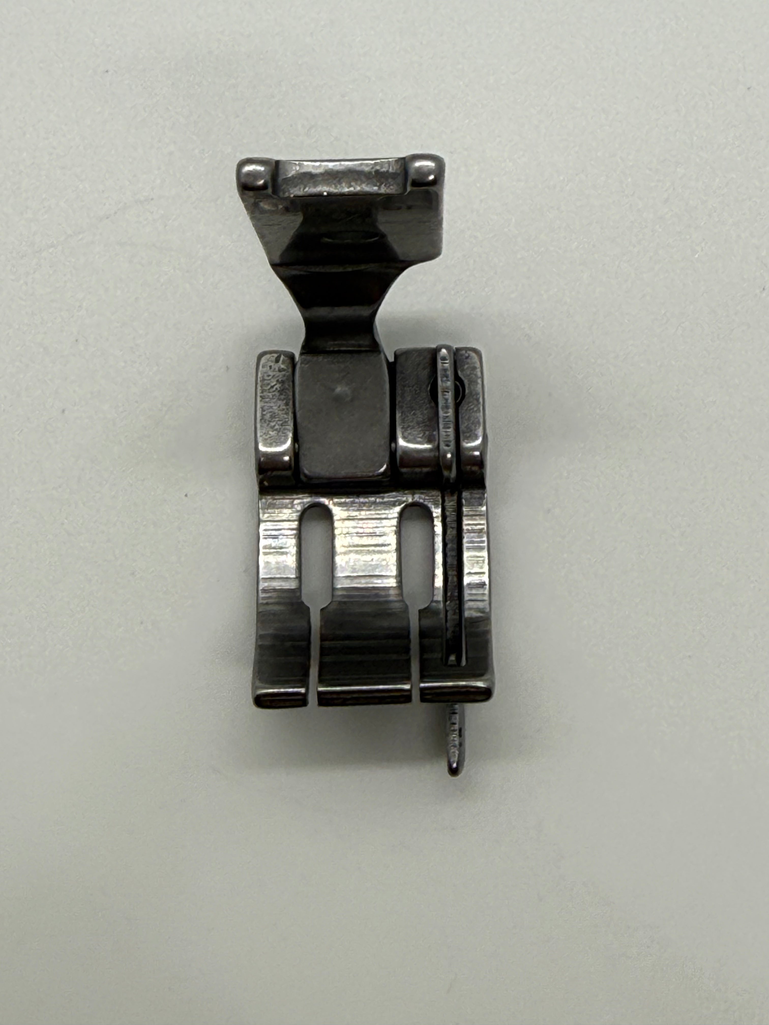 Presser Foot - Industrial Sewing Machine Part S570L 1 4*1 32L