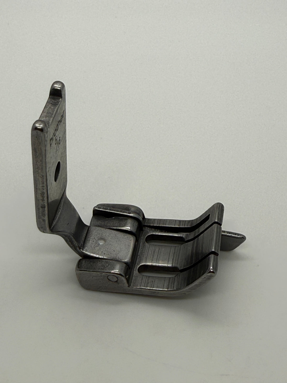 Presser Foot - Industrial Sewing Machine Part S570L 1 4*1 32L