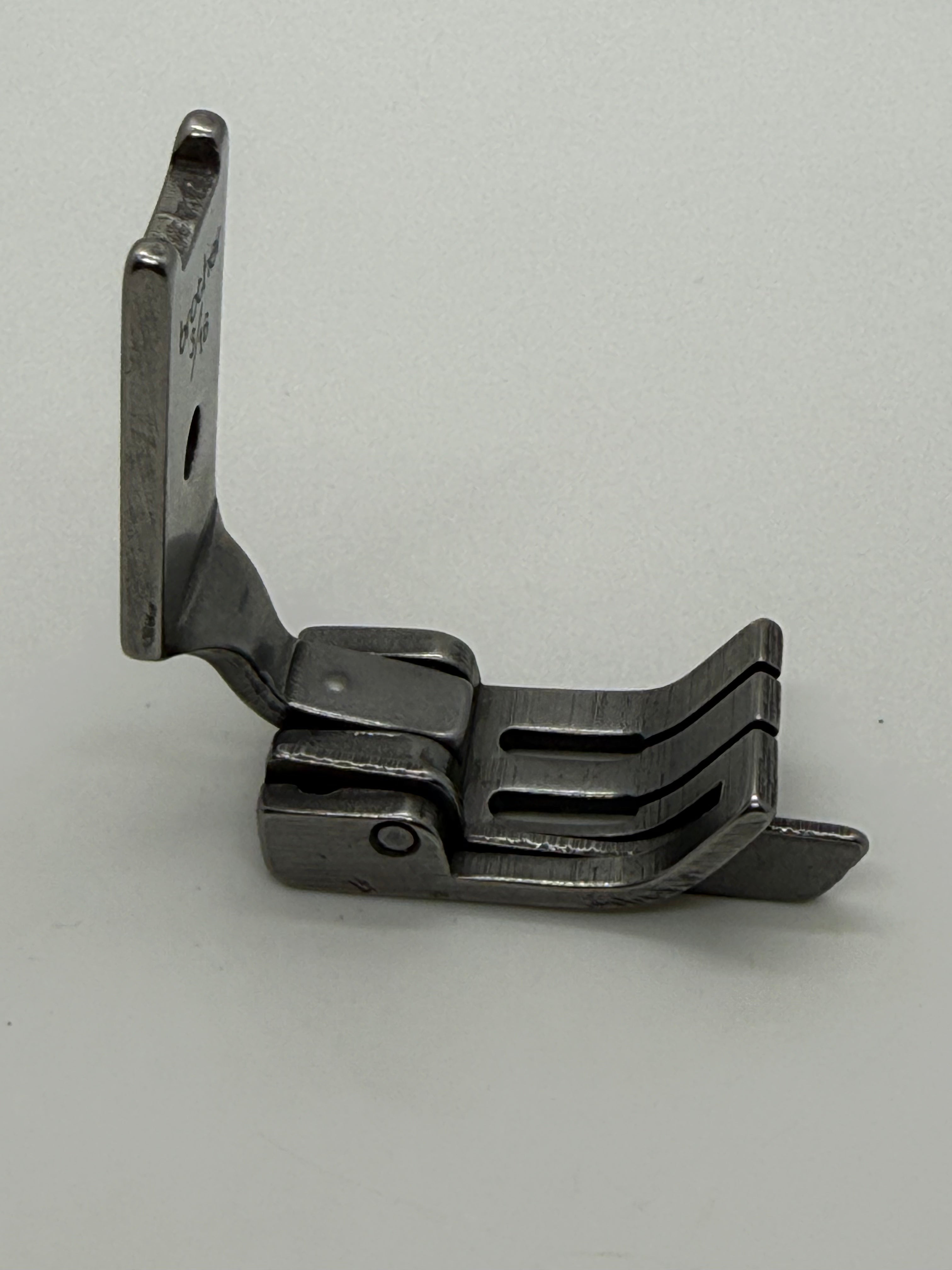 Presser Foot - Industrial Sewing Machine Part S570 3 16*1 16L