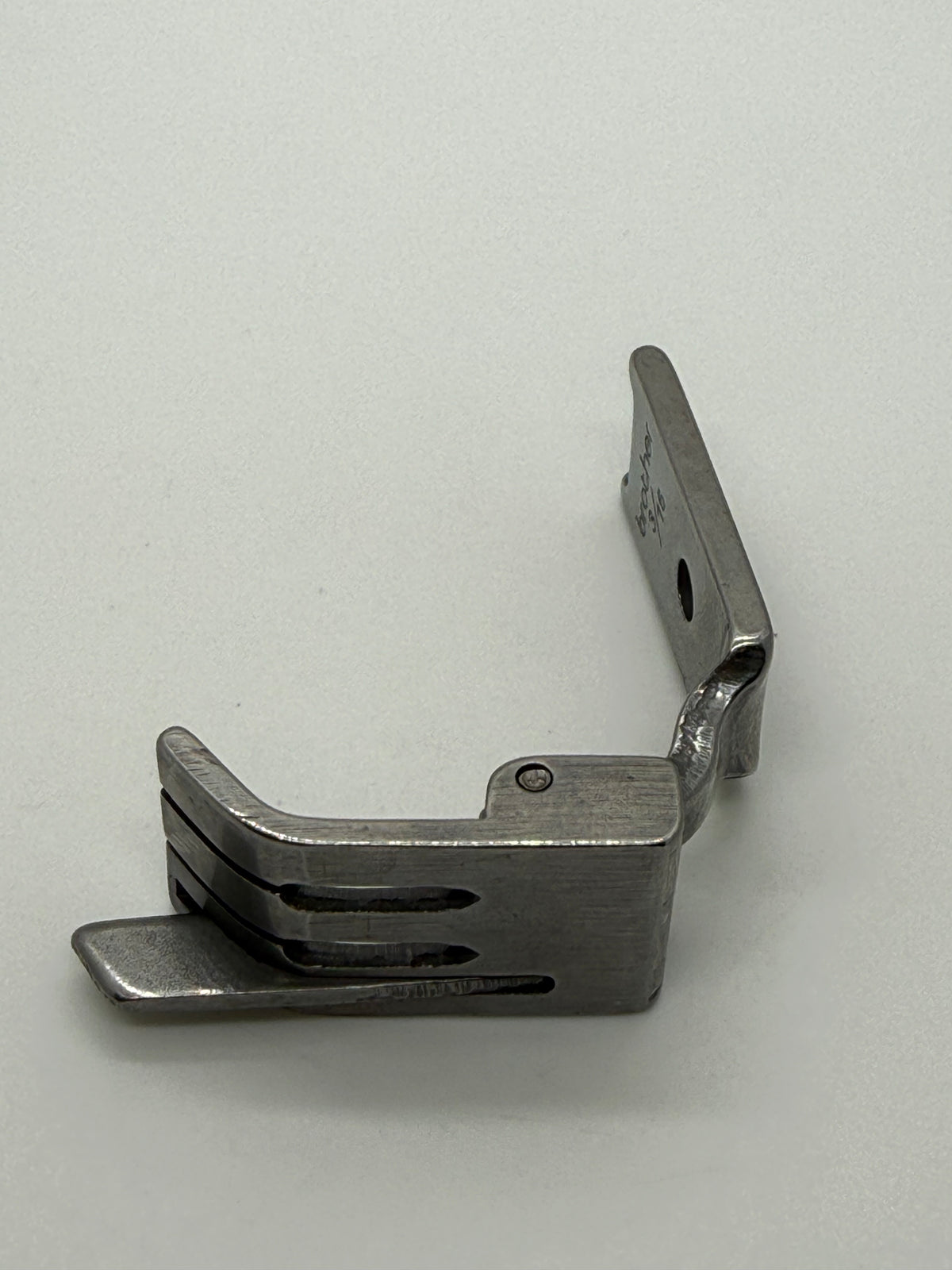 Presser Foot - Industrial Sewing Machine Part S570 3 16*1 16L