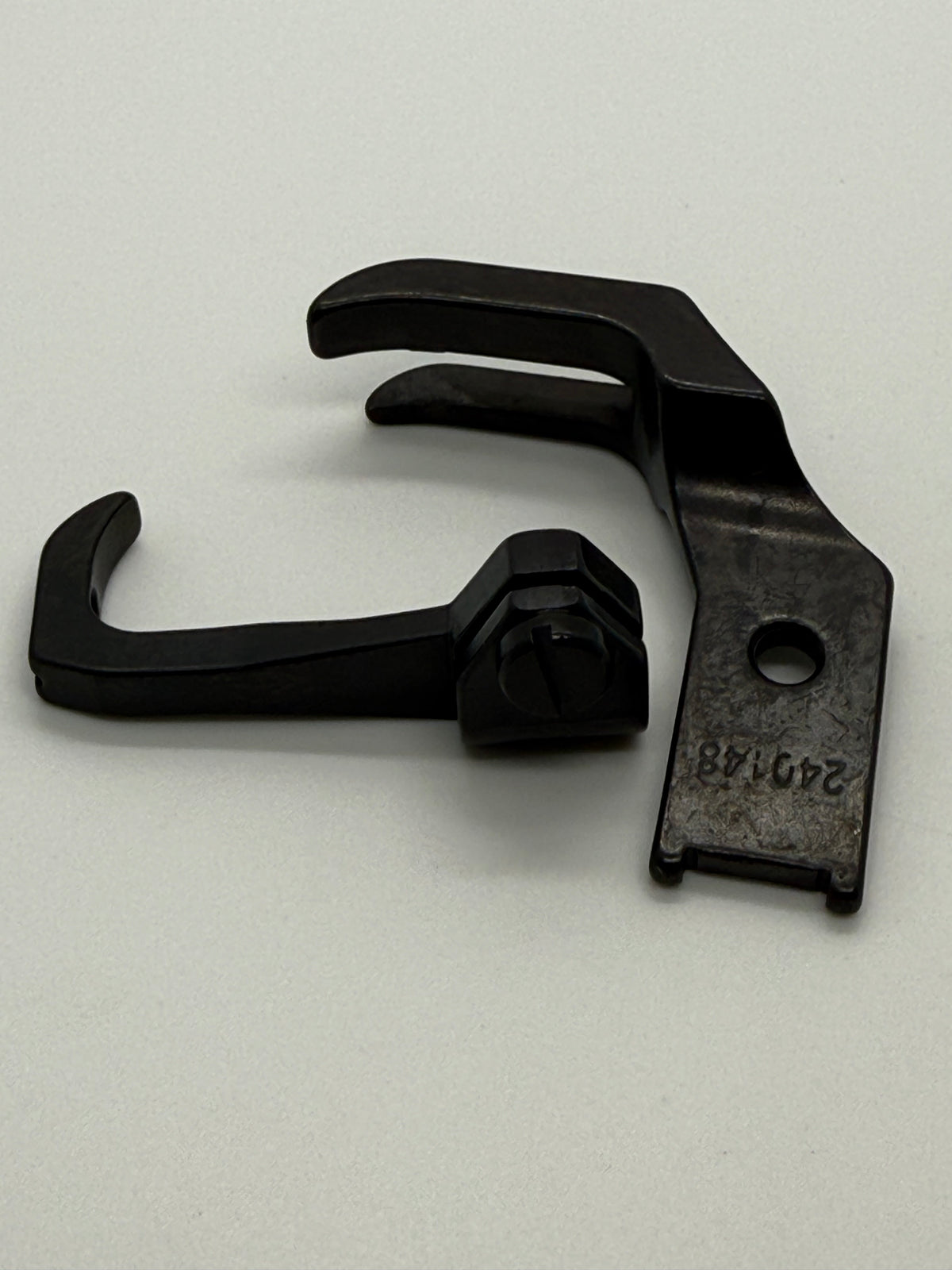 Presser Foot - Industrial Sewing Machine Part 240148 240149 8B