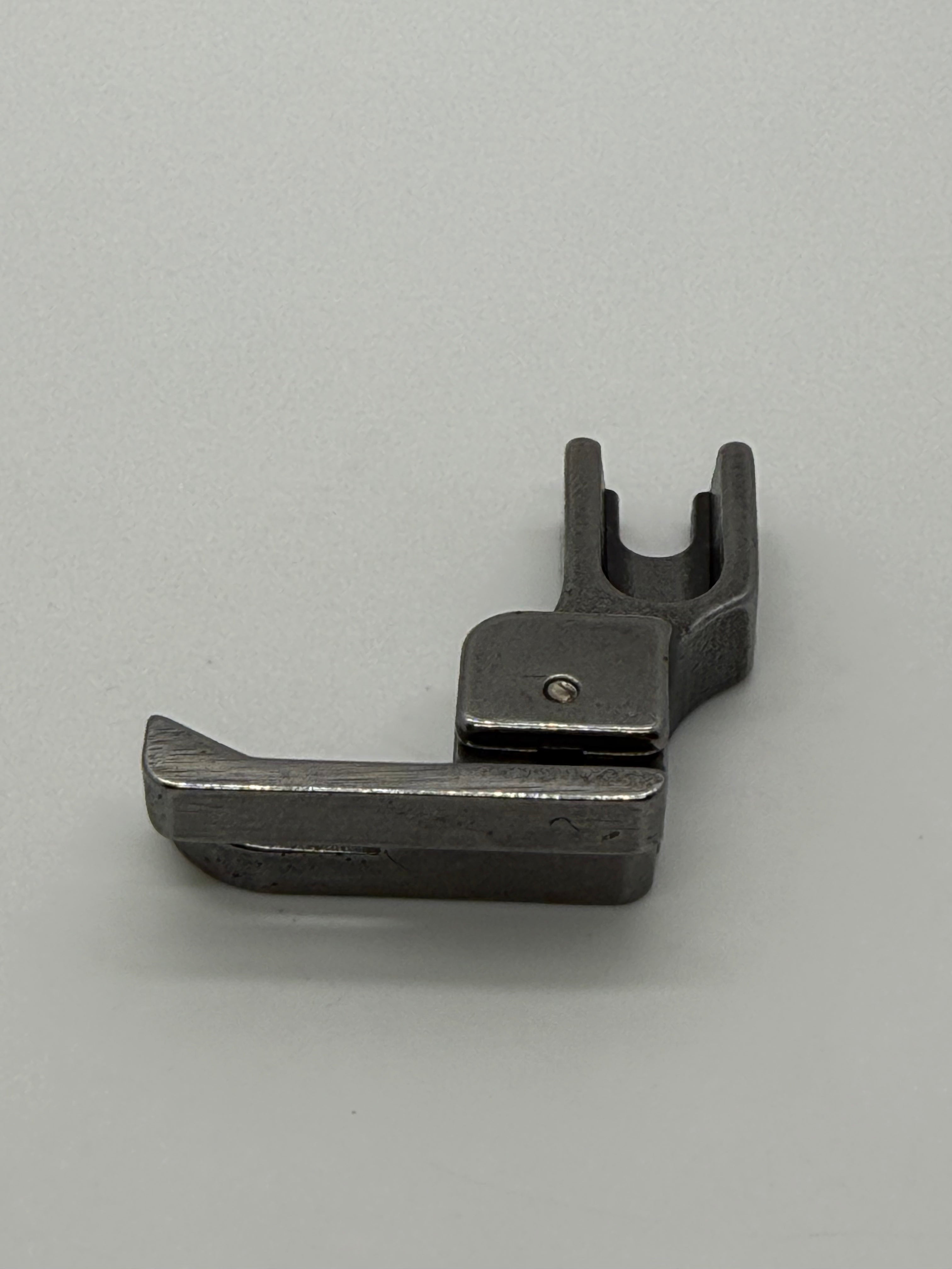 Presser Foot(Good) - Industrial Sewing Machine Part CR1 16N 211N