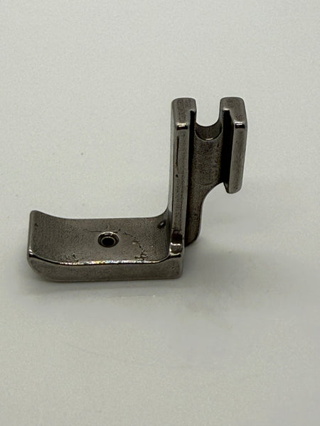 Piping Feet(Right) Good - Industrial Sewing Machine Part 36069R 1 8