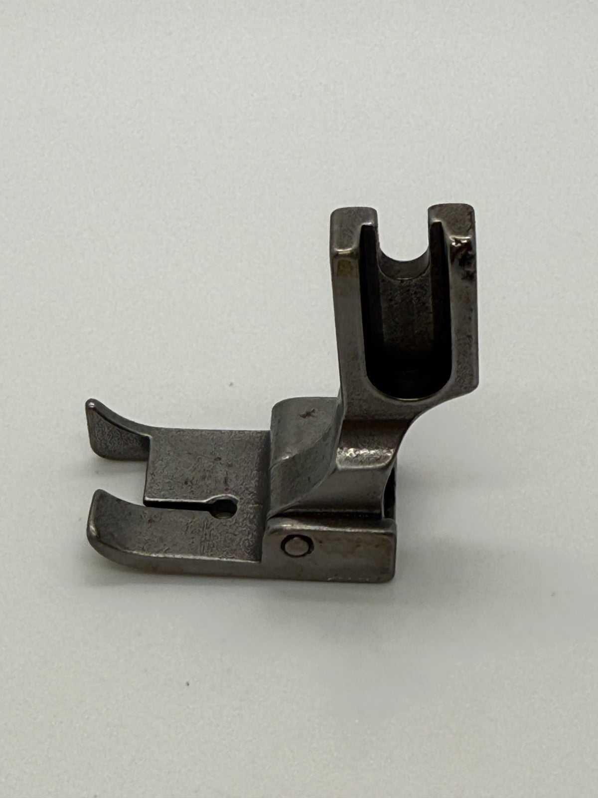 Hinged Raising Feet(Steel) - Industrial Sewing Machine Part 12463HL P815L 5 16