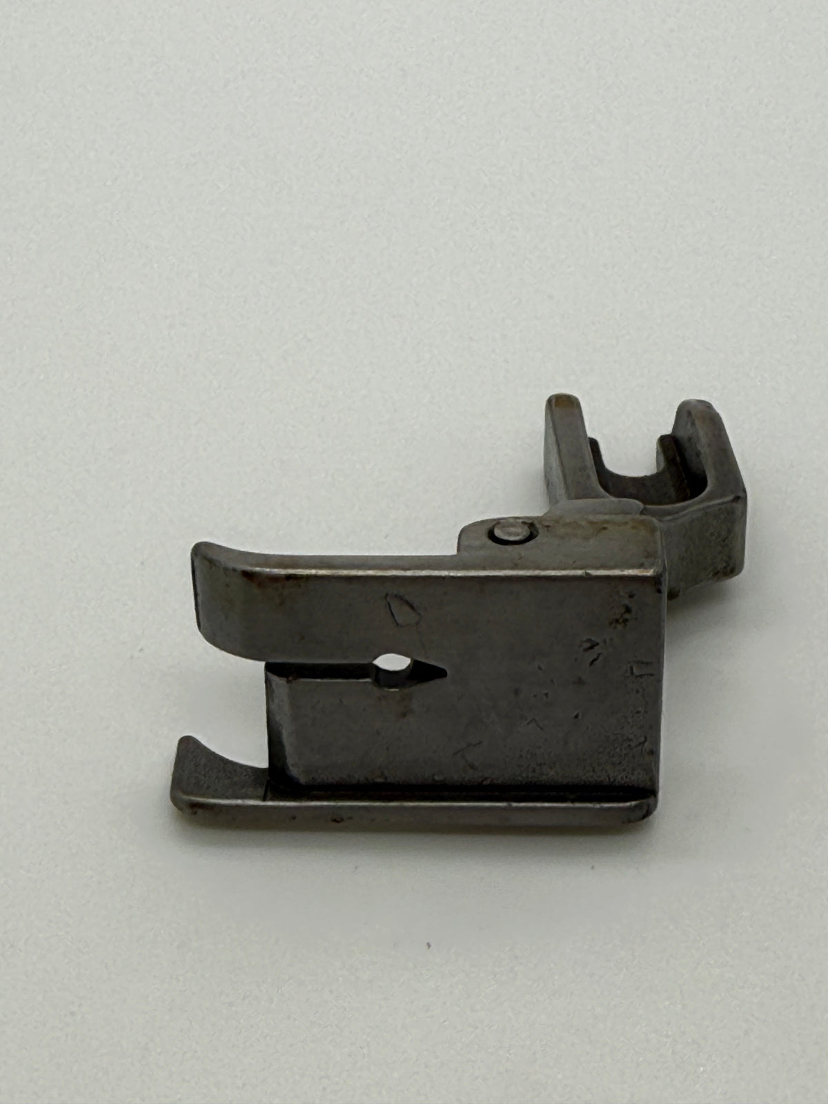 Hinged Raising Feet(Steel) - Industrial Sewing Machine Part 12463HL P815L 5 16