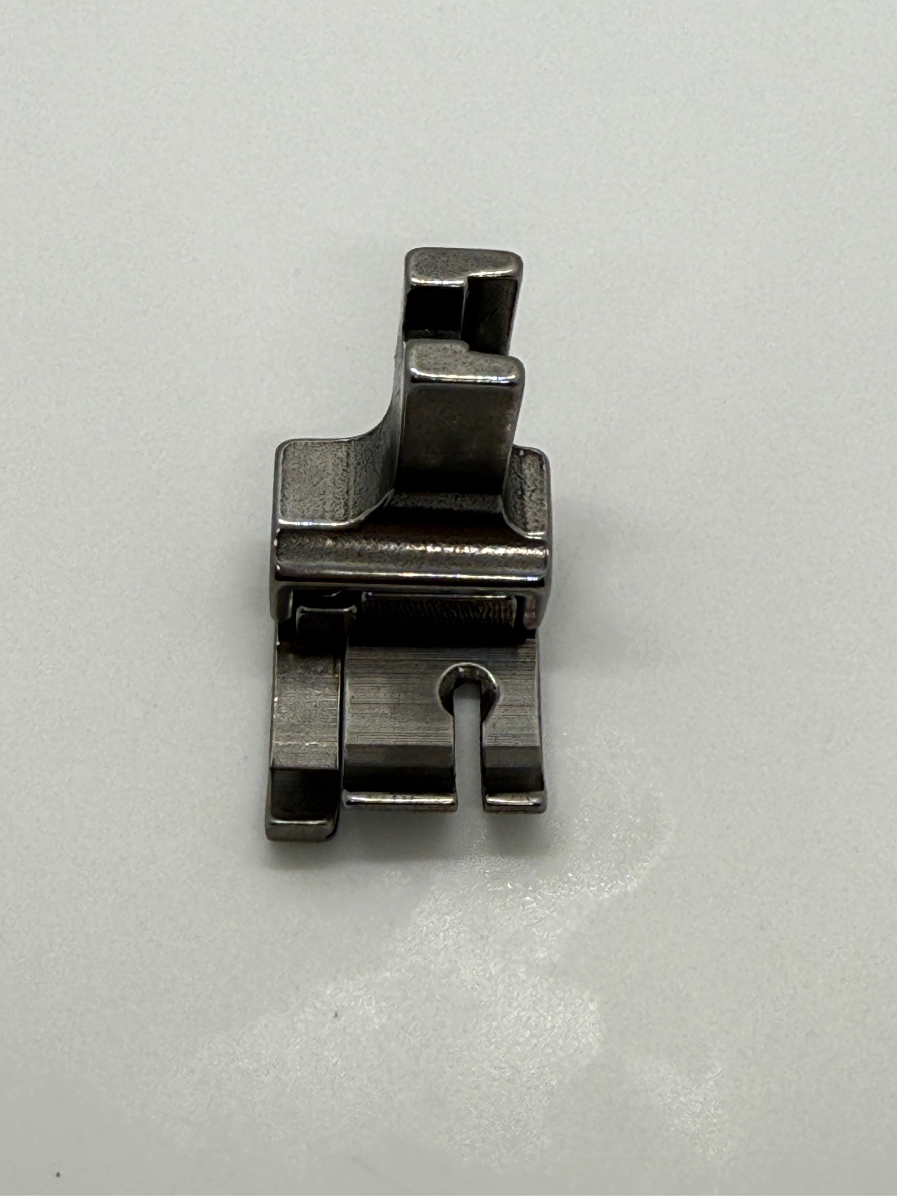 Presser Foot(Good) - Industrial Sewing Machine Part CL3 8E 226L