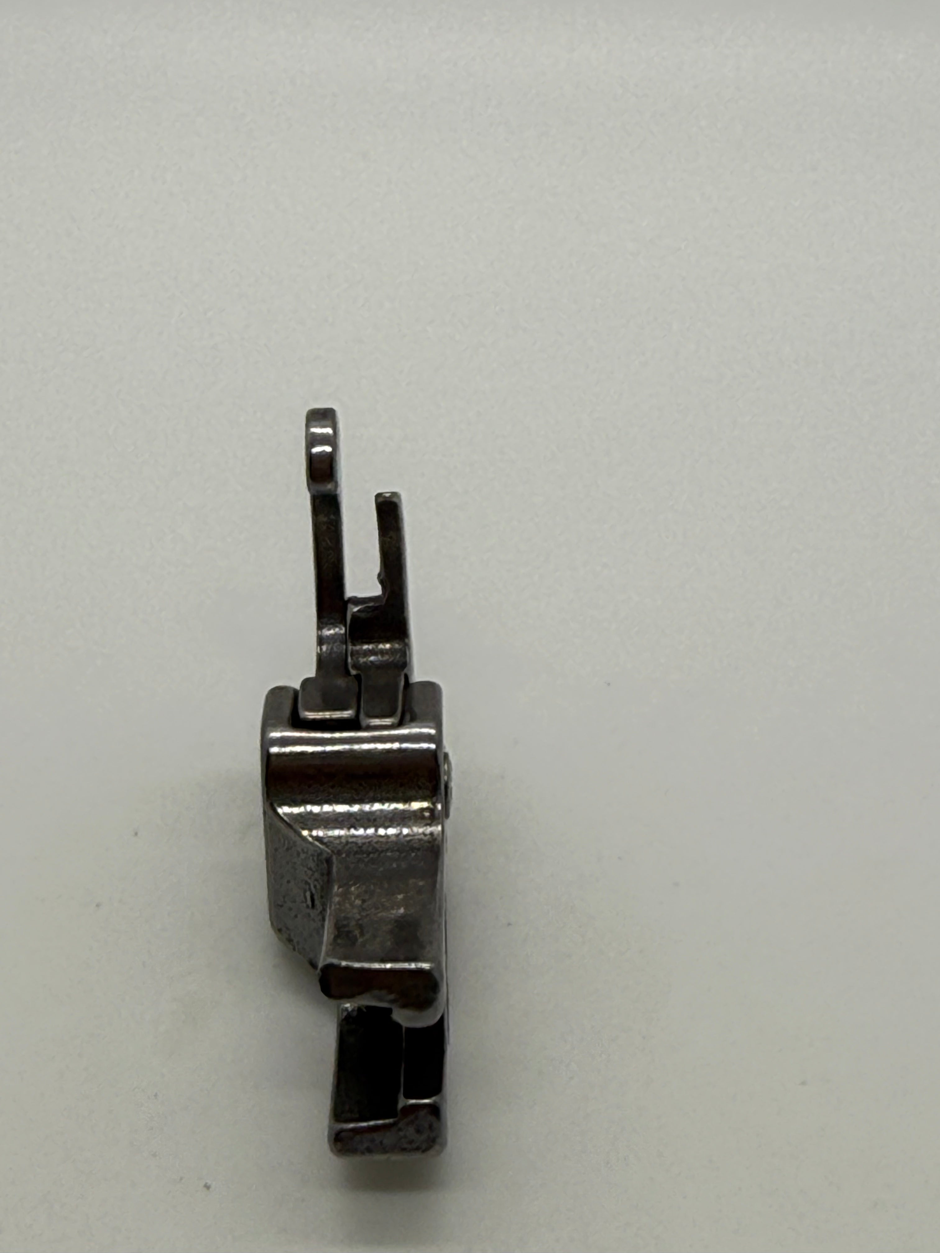 Presser Foot(Good) - Industrial Sewing Machine Part CR1 16NS