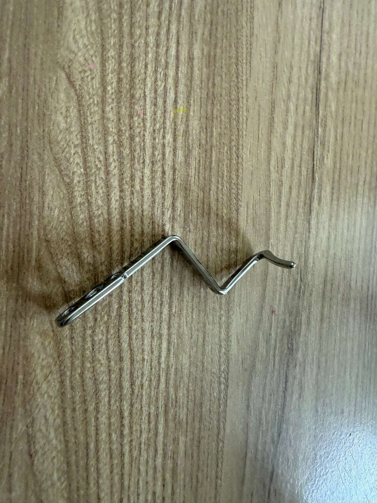 Presser Bar Thread Good - Industrial Sewing Machine Part 229-07307 110-06103 GR3359