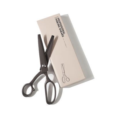 Kearing 9in Graphite Pinking Shears Triangle Cut