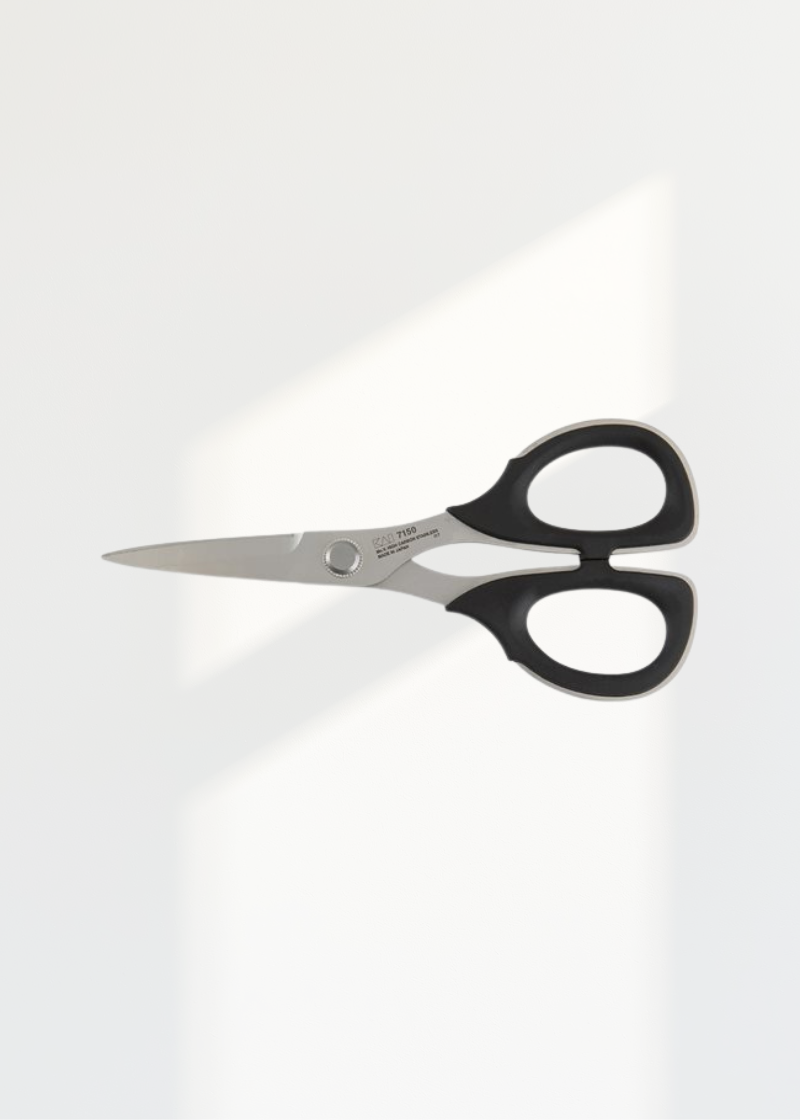Kai 7150 Professional Scissors - 6"