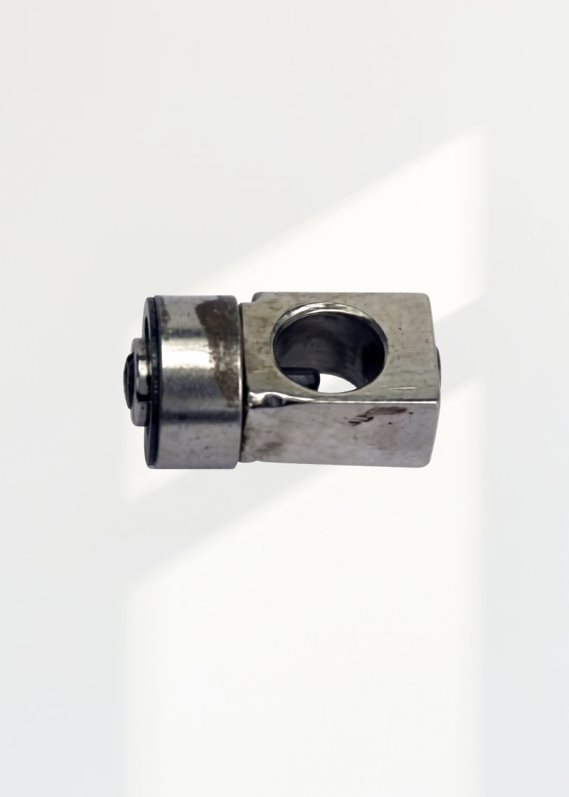 Needle Clamp G9-32A — Fits Singer 20U (G9E)