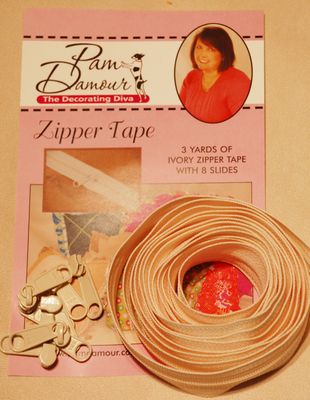 The Decorating Diva Zipper Tape 3yds ivory