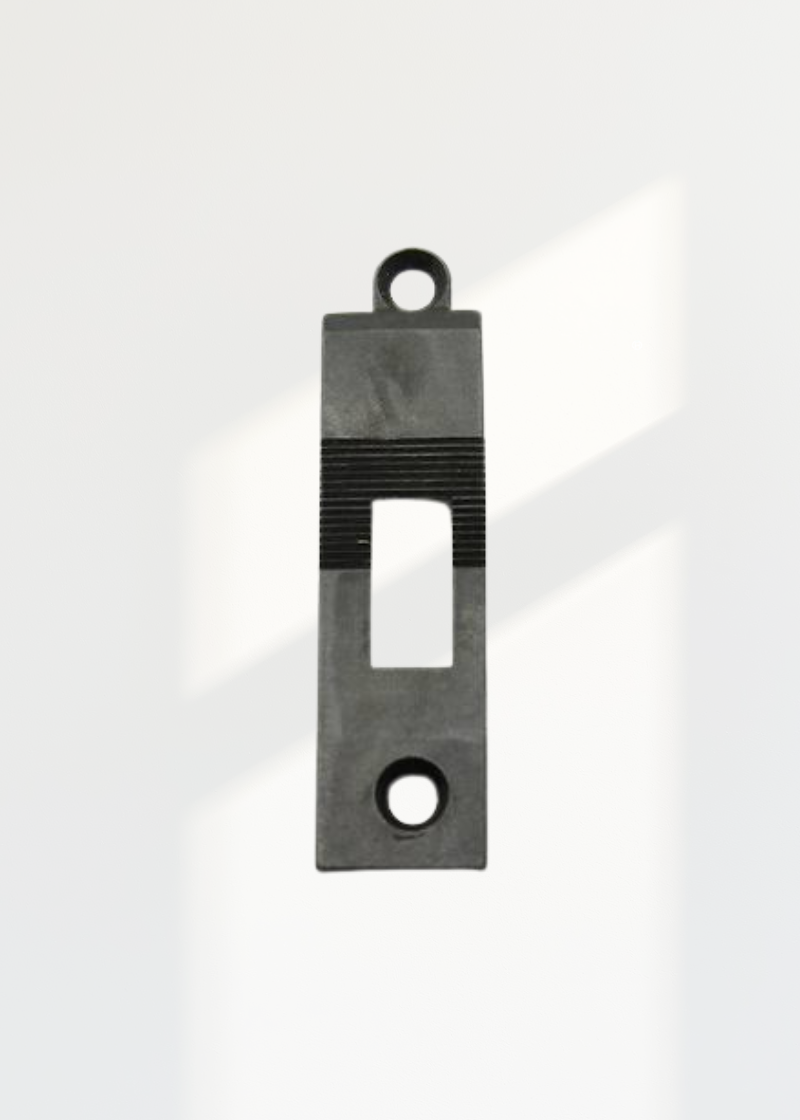 Throat Plate 48537C/D — Fits Pfaff 145, 146, 335, 545 (#91-048537-04C/D)