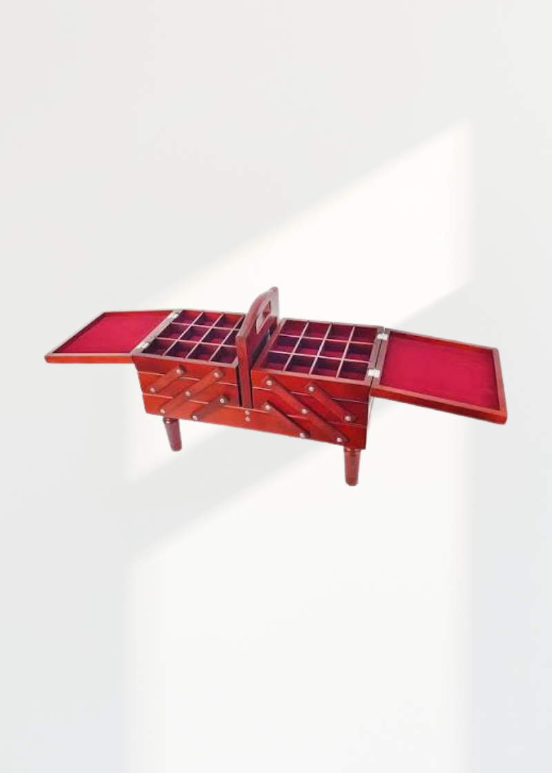 Wooden Caddy P3016K — With Tapestry Top, Medium Classic