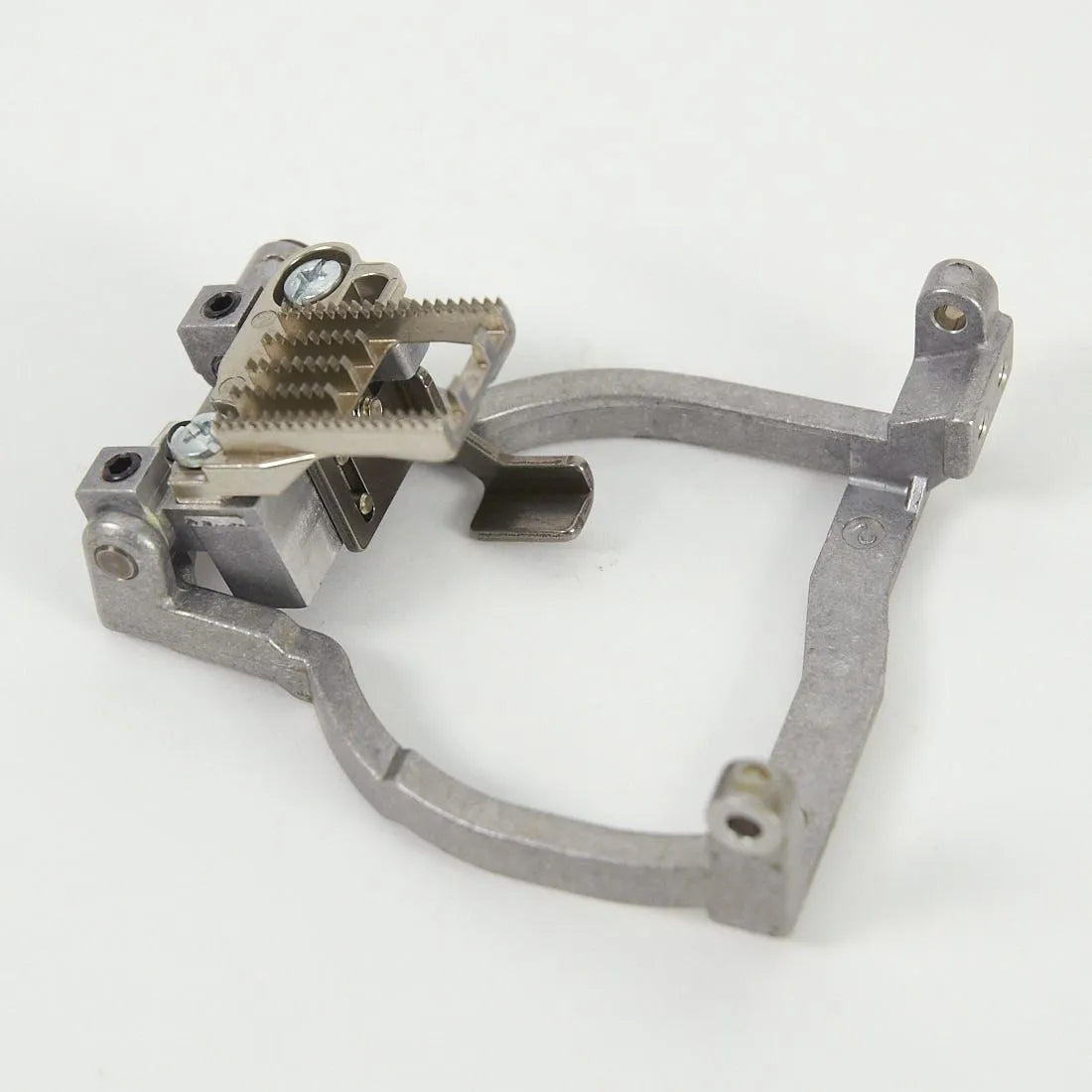 Feed Bar Assembly, Babylock #XF3039001