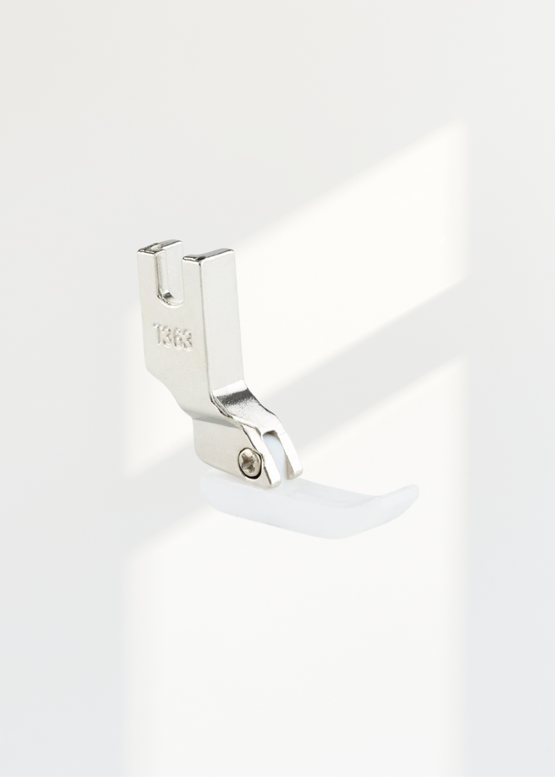 Zipper Split Hinged Non-Stick Sewing Machine Foot - (T363)
