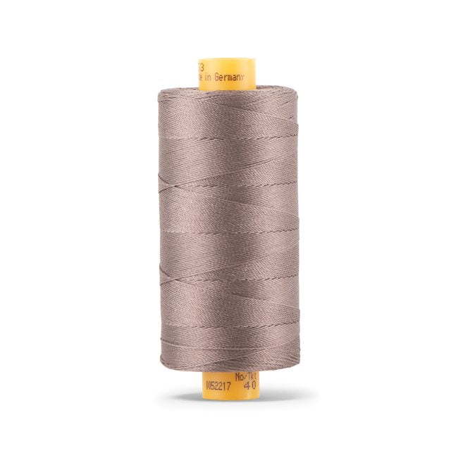 Gutermann Silk Buttonhole Thread - Tex 75 - 437 yds. - Spool
